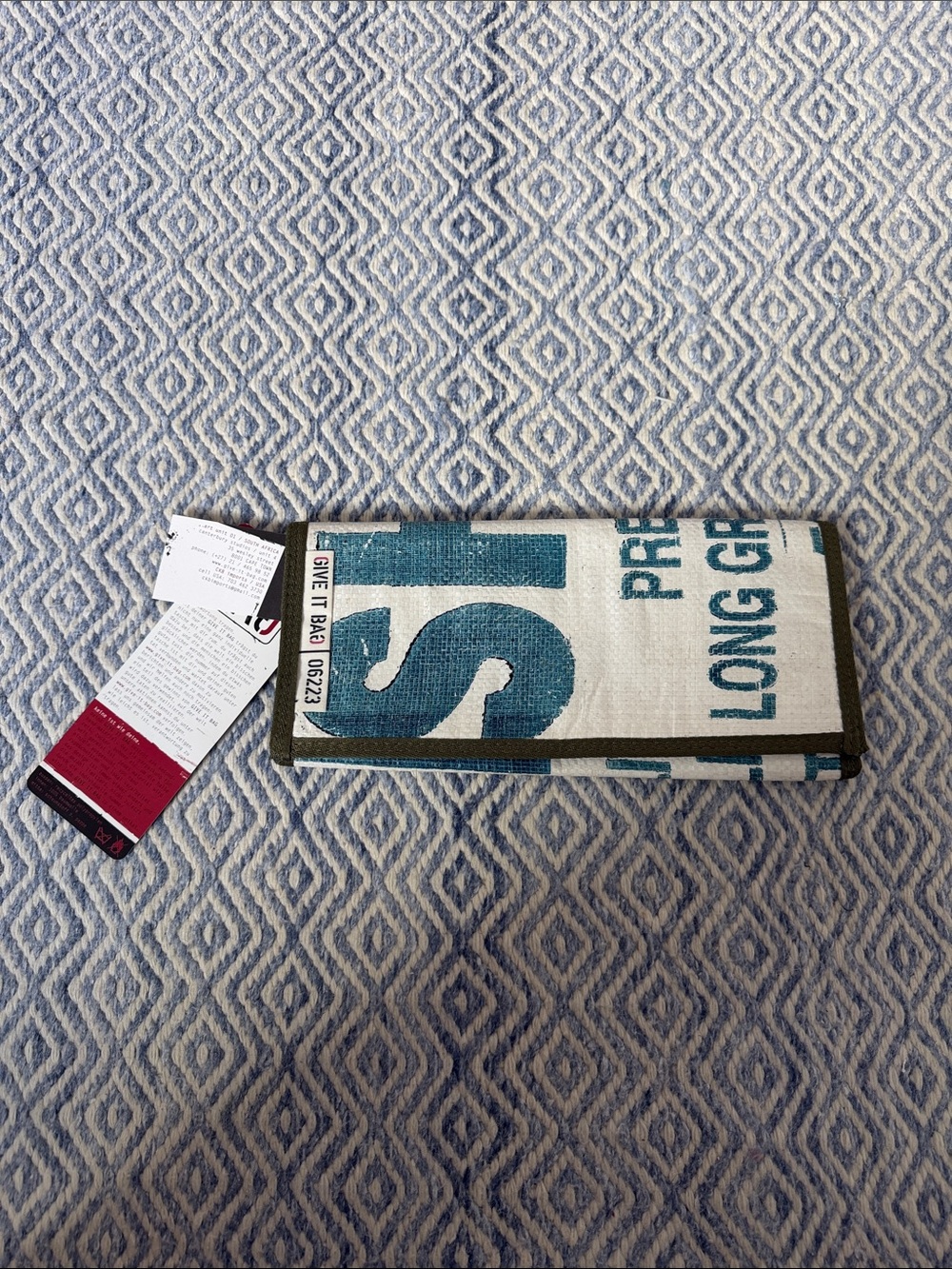 Clutch made out of recycled materials